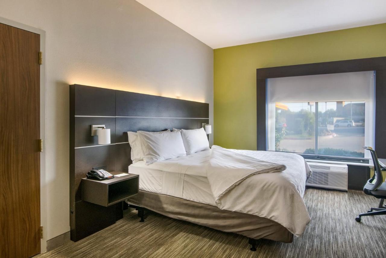 Holiday Inn Express & Suites Longview North By Ihg Exterior photo