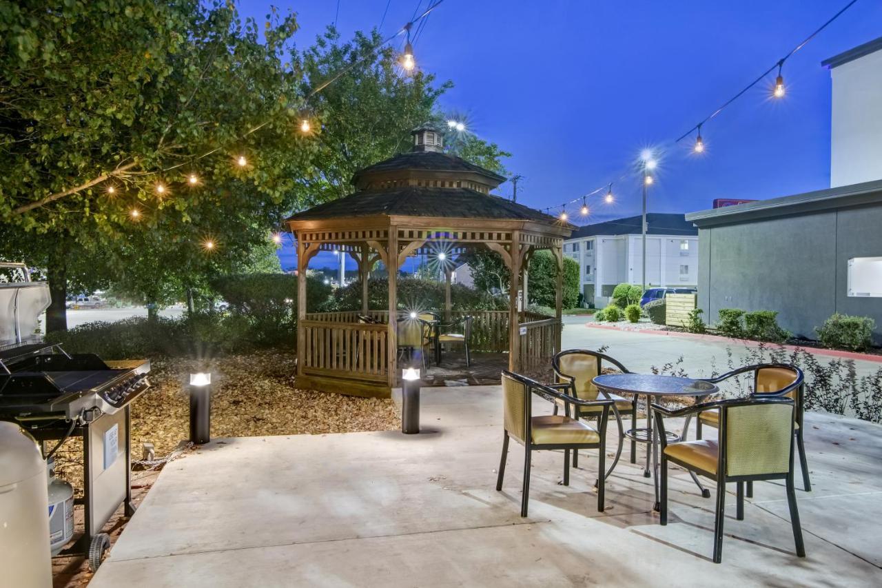 Holiday Inn Express & Suites Longview North By Ihg Exterior photo