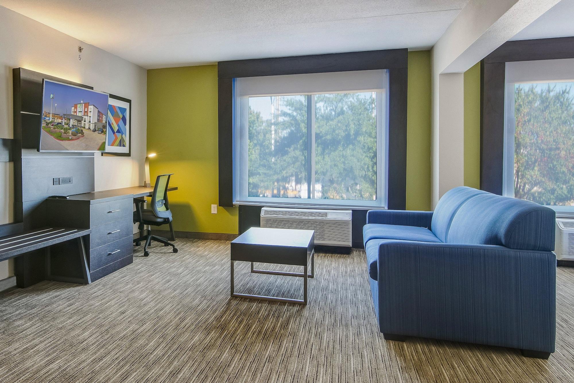 Holiday Inn Express & Suites Longview North By Ihg Exterior photo